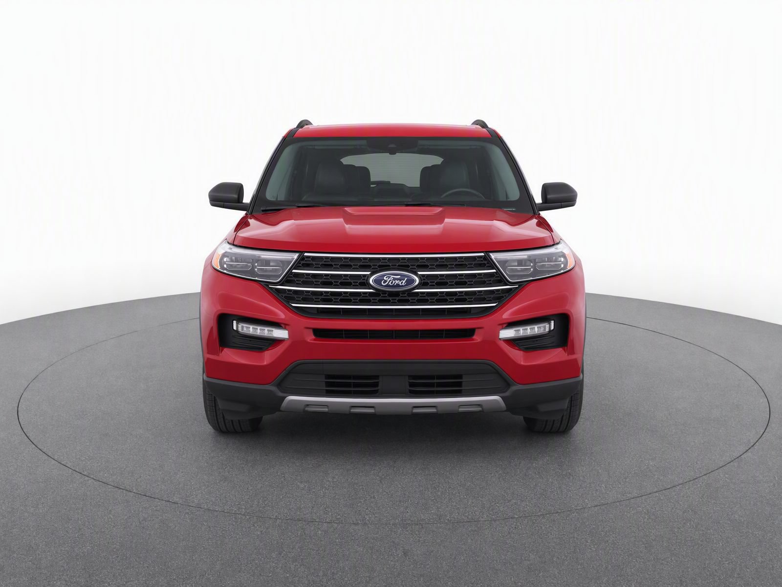 Used 2021 Ford Explorer XLT w/ Equipment Group 202A AWD/4WD image 8