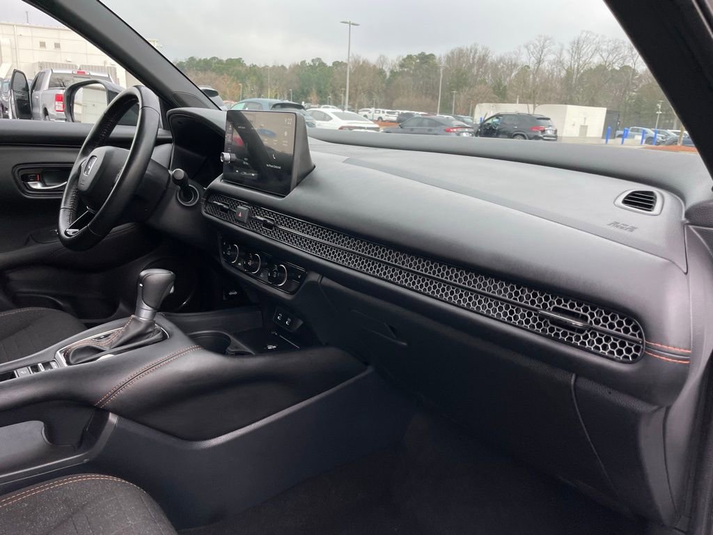 Certified 2026 Honda HR-V Sport image 32