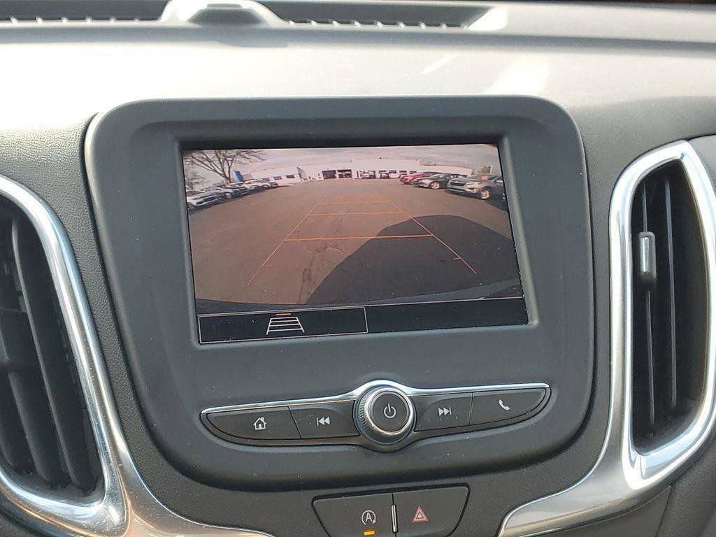 Used 2024 Chevrolet Equinox LT FWD image 15
