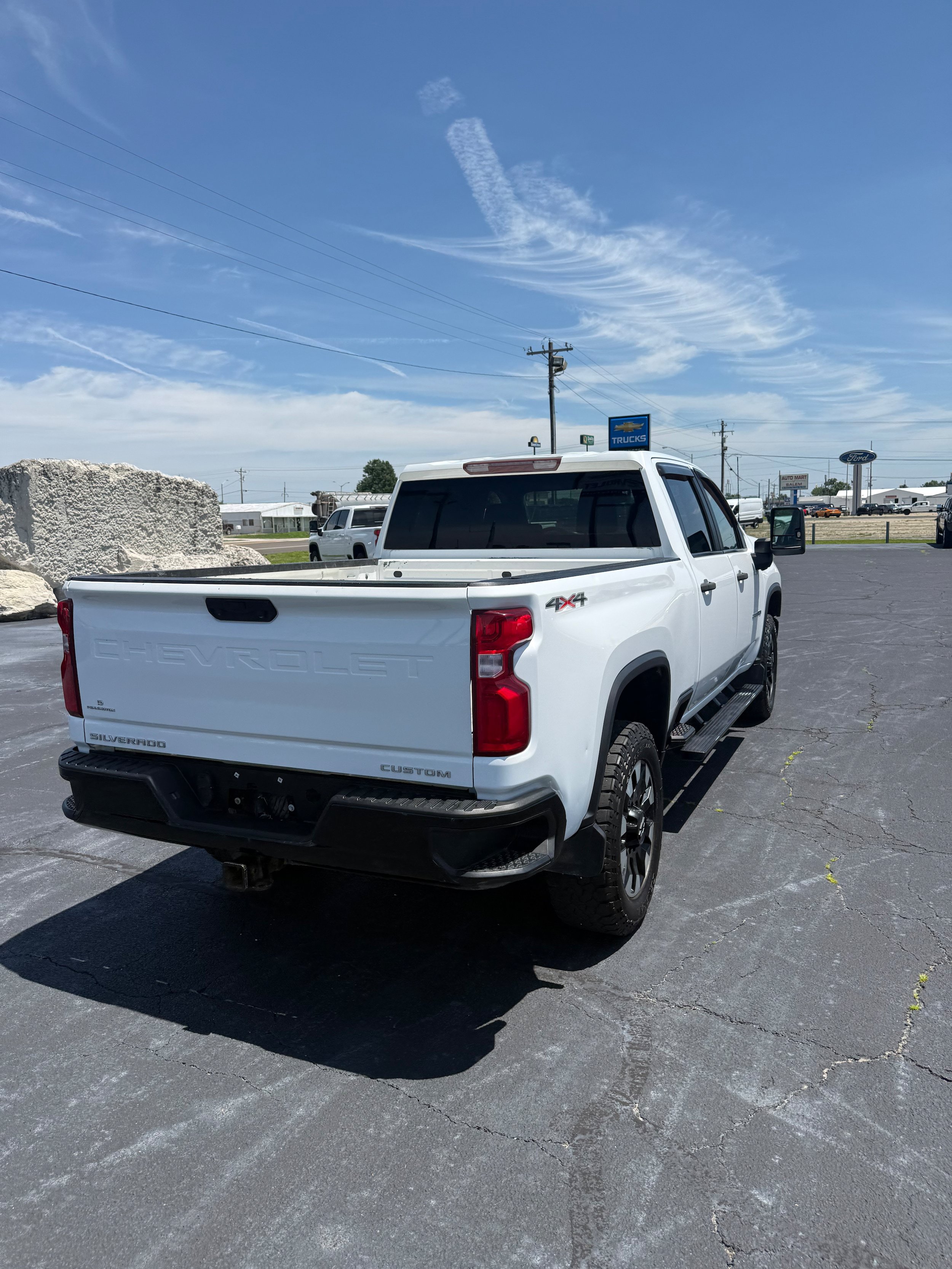 Used 2020 Chevrolet Silverado 2500 Custom w/ Custom Value Package AWD/4WD image 7