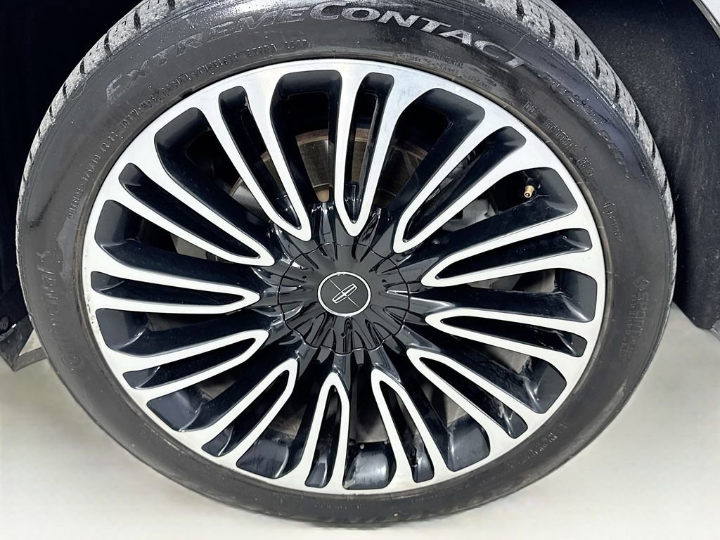 Used 2020 Lincoln Aviator Black Label w/ Dynamic Handling Package AWD/4WD image 43