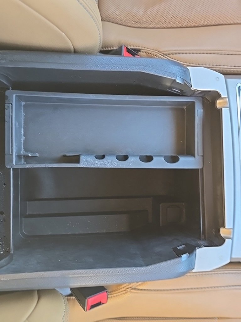 Used 2022 Ford F350 Lariat w/ Lariat Ultimate Package image 37