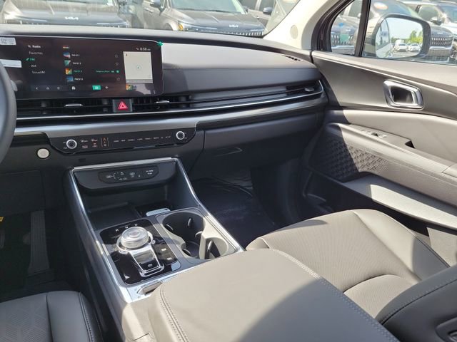 New 2026 Kia Carnival SX FWD image 12