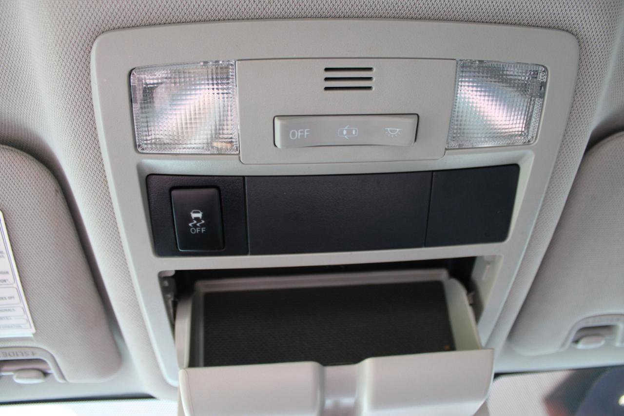 Used 2019 Toyota Tacoma SR image 32