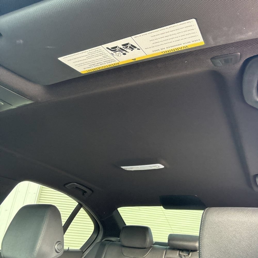 Used 2018 BMW 330e RWD image 11