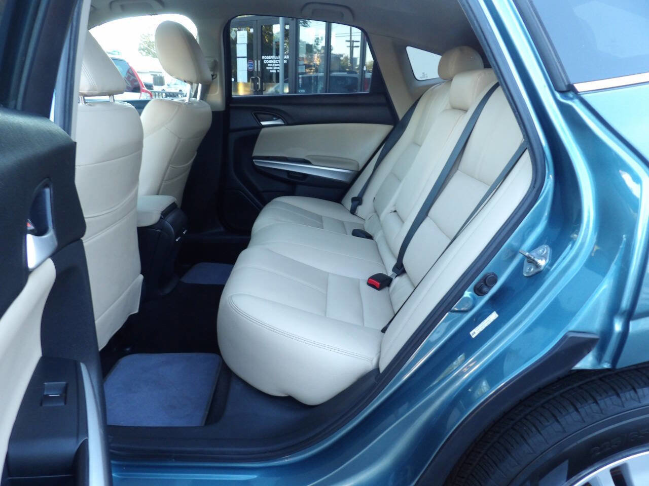 Used 2013 Honda Crosstour EX image 10