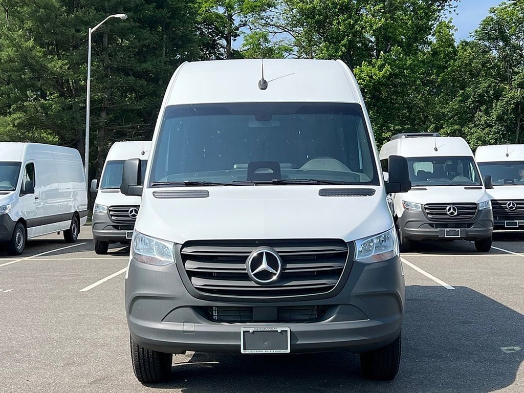 New 2025 Mercedes-Benz Sprinter 2500 image 6