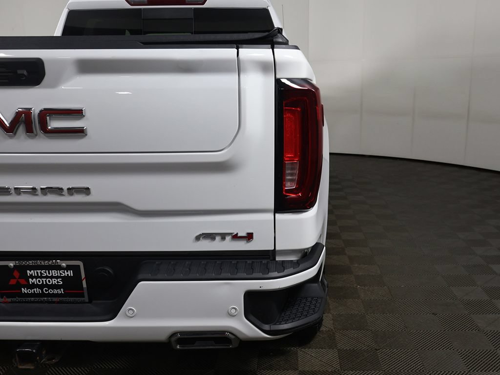 Used 2024 GMC Sierra 1500 AT4 w/ AT4 Preferred Package AWD/4WD image 17