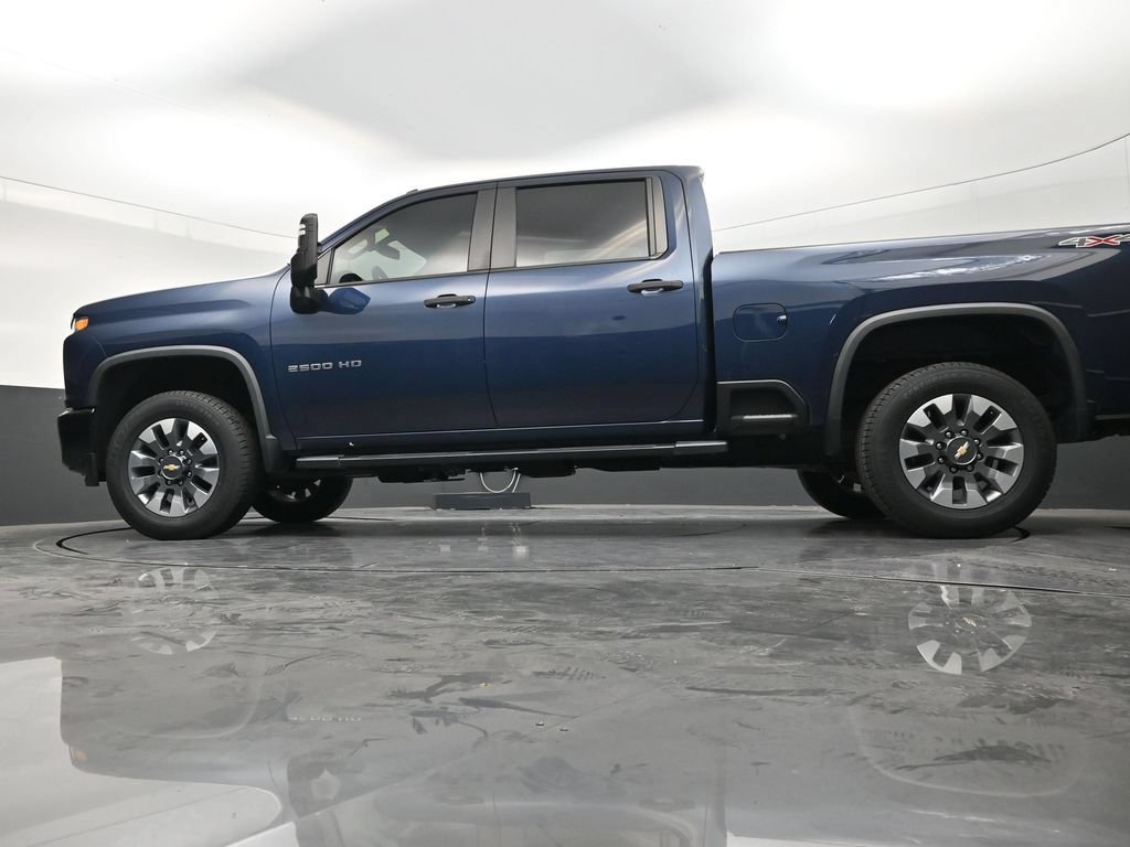 Used 2021 Chevrolet Silverado 2500 Custom w/ Custom Value Package AWD/4WD image 21