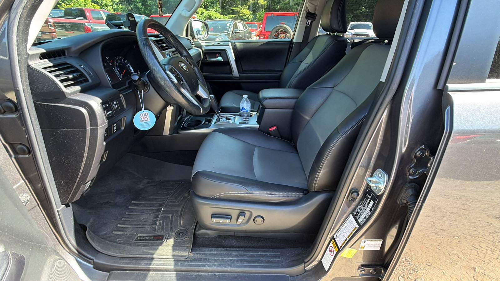 Used 2017 Toyota 4Runner SR5 Premium RWD image 16