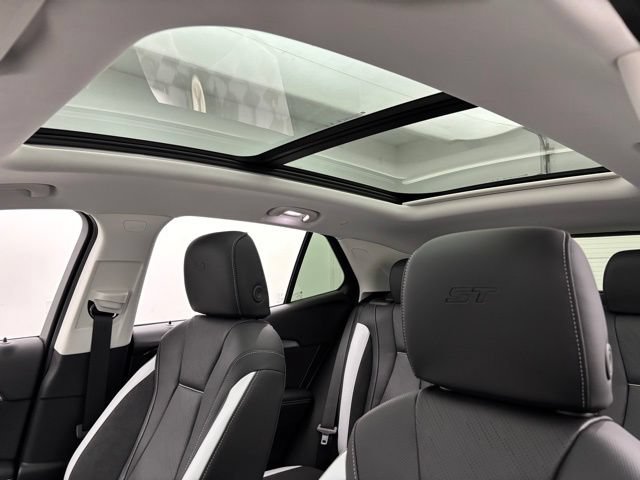 New 2026 Buick Envision Sport Touring AWD/4WD image 5