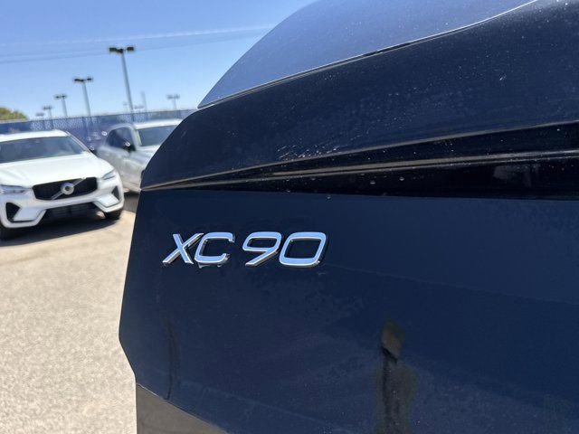 New 2025 Volvo XC90 T8 Plus w/ Protection Package Premier image 7