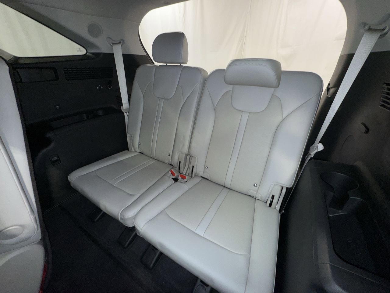 New 2026 Kia Sorento SX image 30