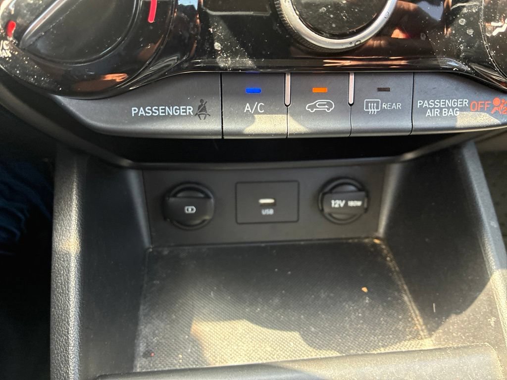 Used 2022 Hyundai Kona SEL FWD image 28