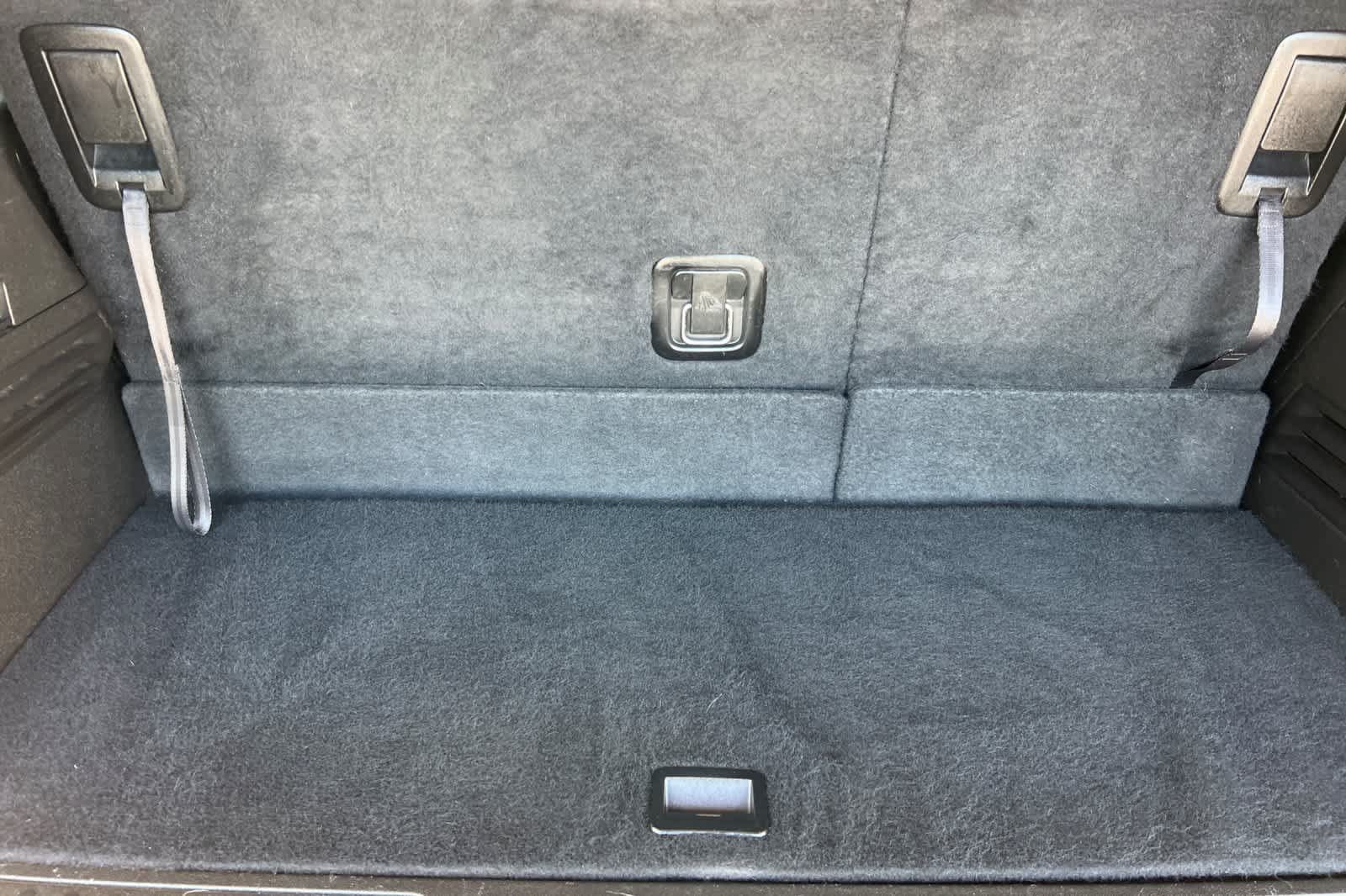 Used 2016 GMC Acadia SLT w/ Open Road Package AWD/4WD image 17