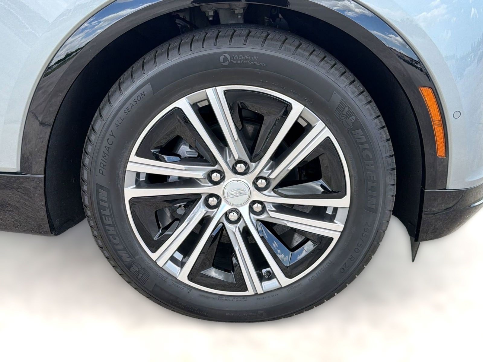 New 2025 Cadillac Lyriq Luxury RWD image 11