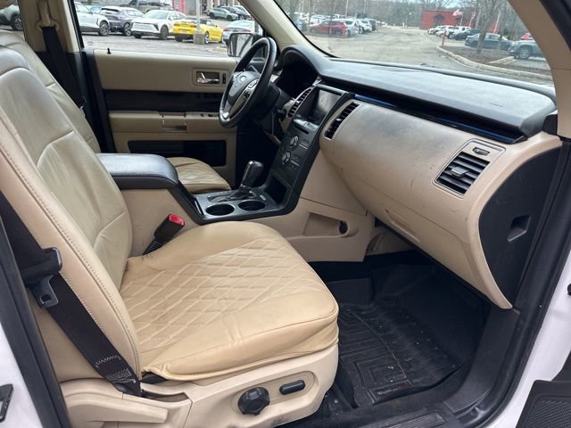 Used 2013 Ford Flex SEL image 30