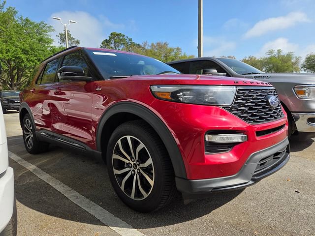 Used 2023 Ford Explorer ST-Line w/ Class IV Trailer Tow Package image 3