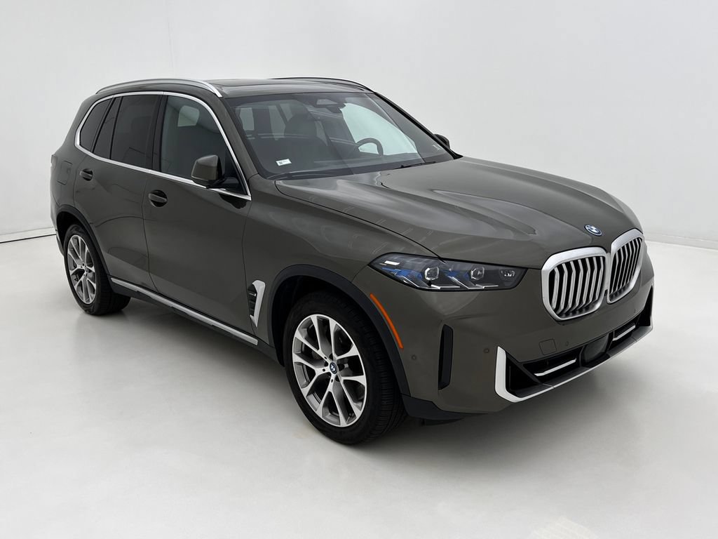 Used 2024 BMW X5 xDrive50e w/ Premium Package AWD/4WD image 2