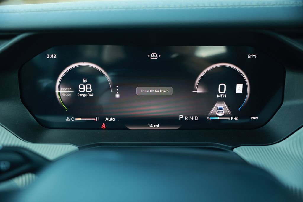 New 2026 Jeep Cherokee Limited image 17