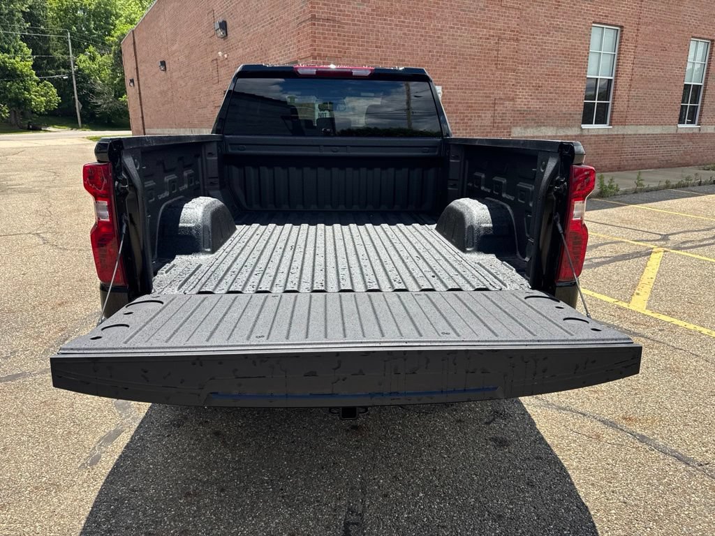 New 2026 Chevrolet Silverado 1500 W/T w/ WT Value Package AWD/4WD image 8