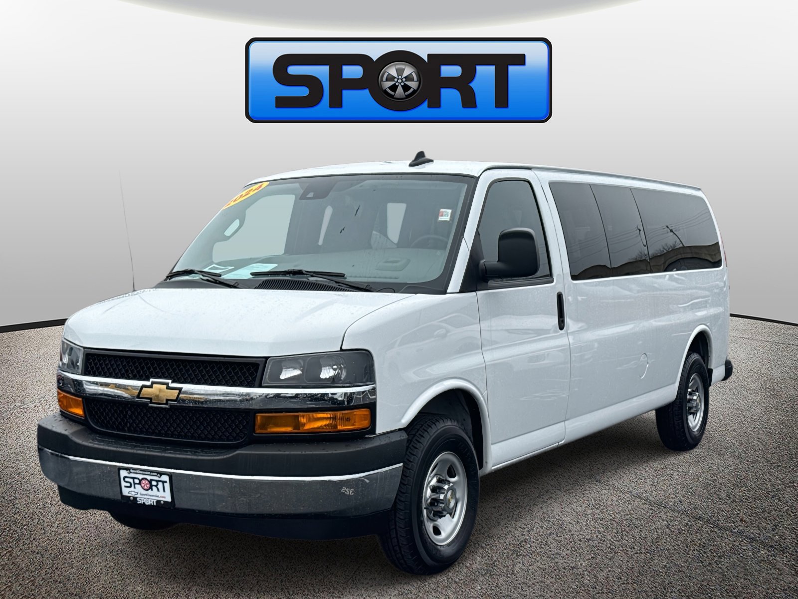 Used 2024 Chevrolet Express 3500 LT w/ LT Preferred Equipment Group image 1