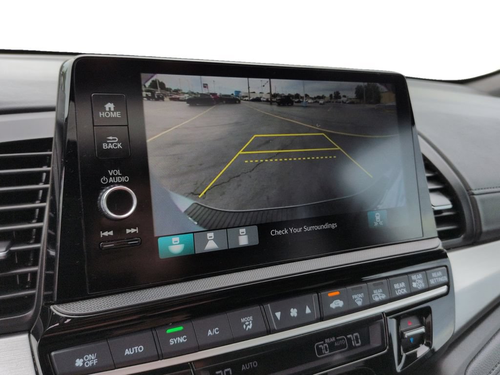Used 2025 Honda Odyssey Sport-L image 16