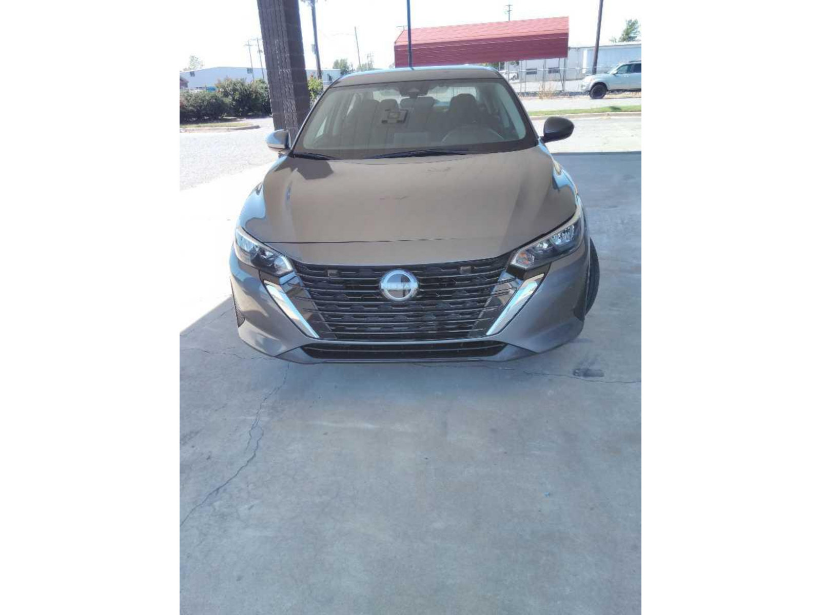 Used 2024 Nissan Sentra SV FWD image 3