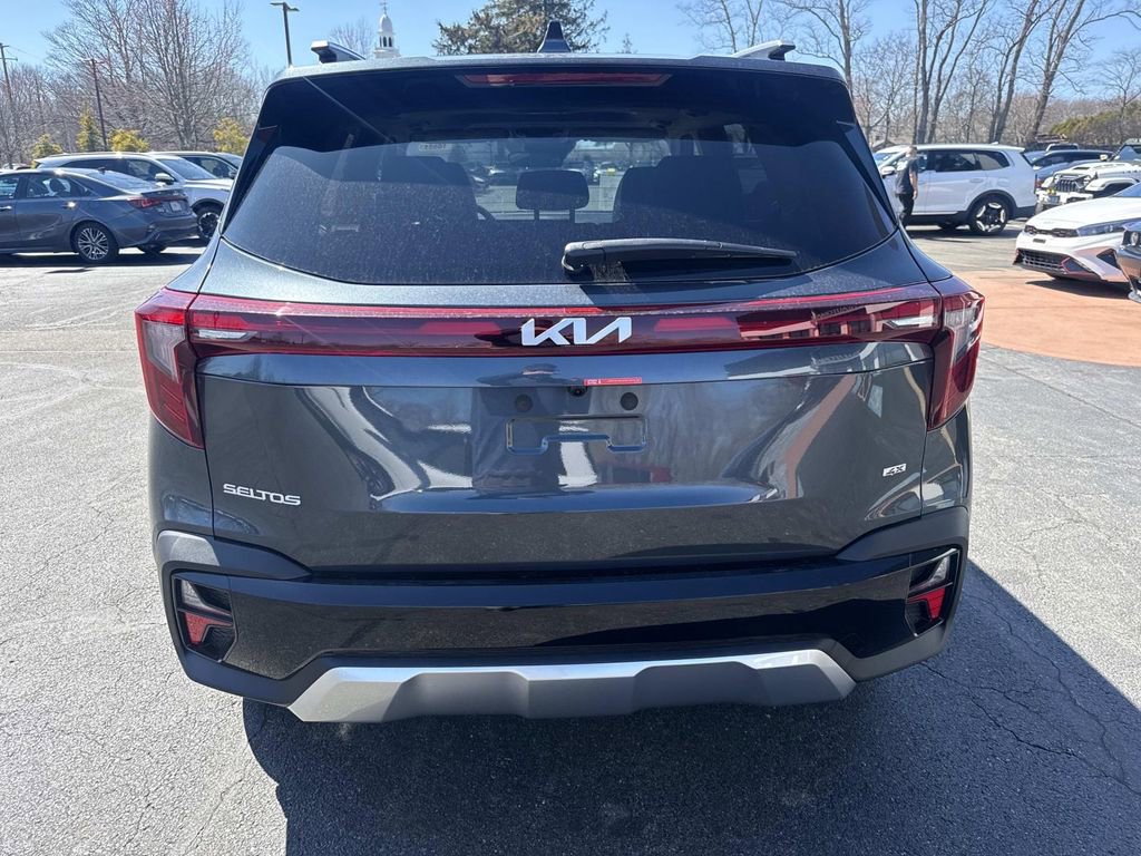 New 2026 Kia Seltos EX w/ EX Sunroof Package AWD/4WD image 3