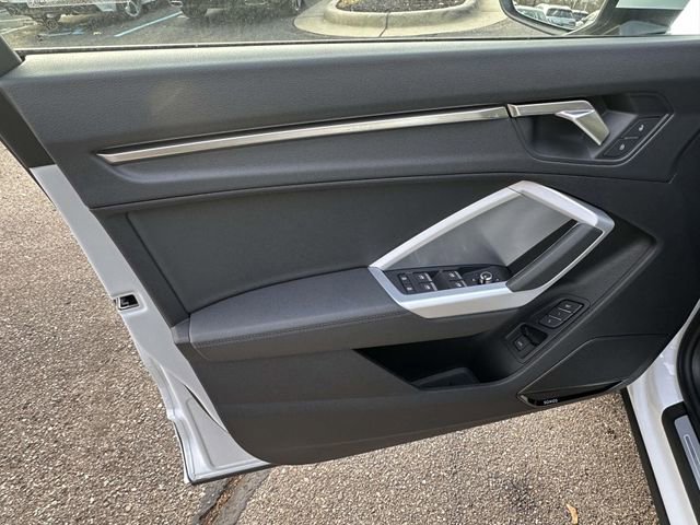 New 2025 Audi Q5 Premium Plus image 8