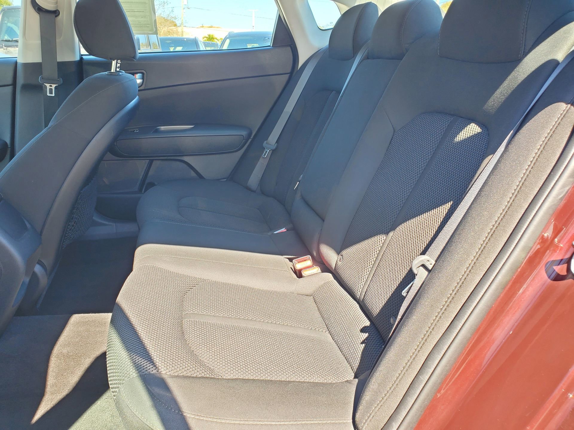 Used 2019 Kia Optima LX image 11