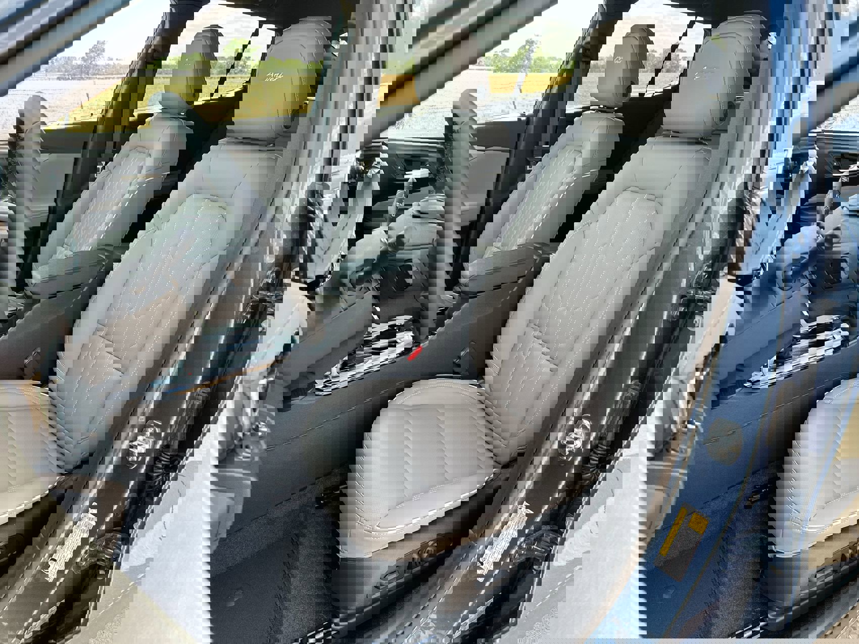 New 2026 Buick Envista Avenir FWD image 11