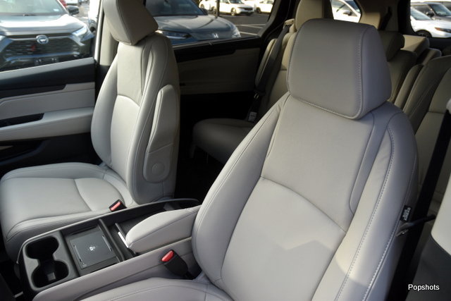 New 2026 Honda Odyssey EX-L image 8