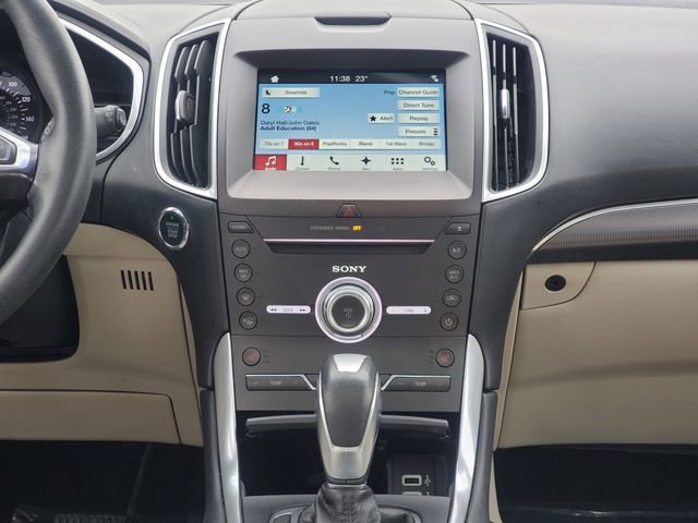 Used 2017 Ford Edge Titanium w/ Technology Package image 34