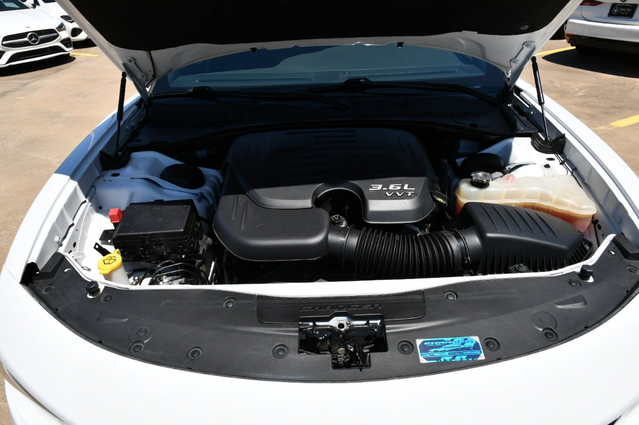 Used 2023 Dodge Charger SXT image 31