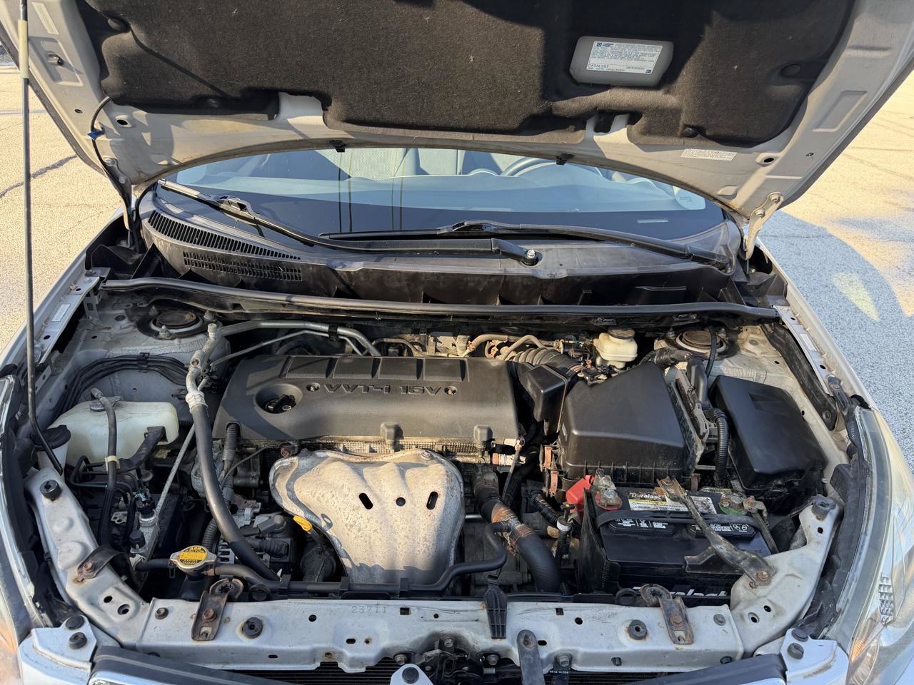 Used 2009 Pontiac Vibe AWD image 16