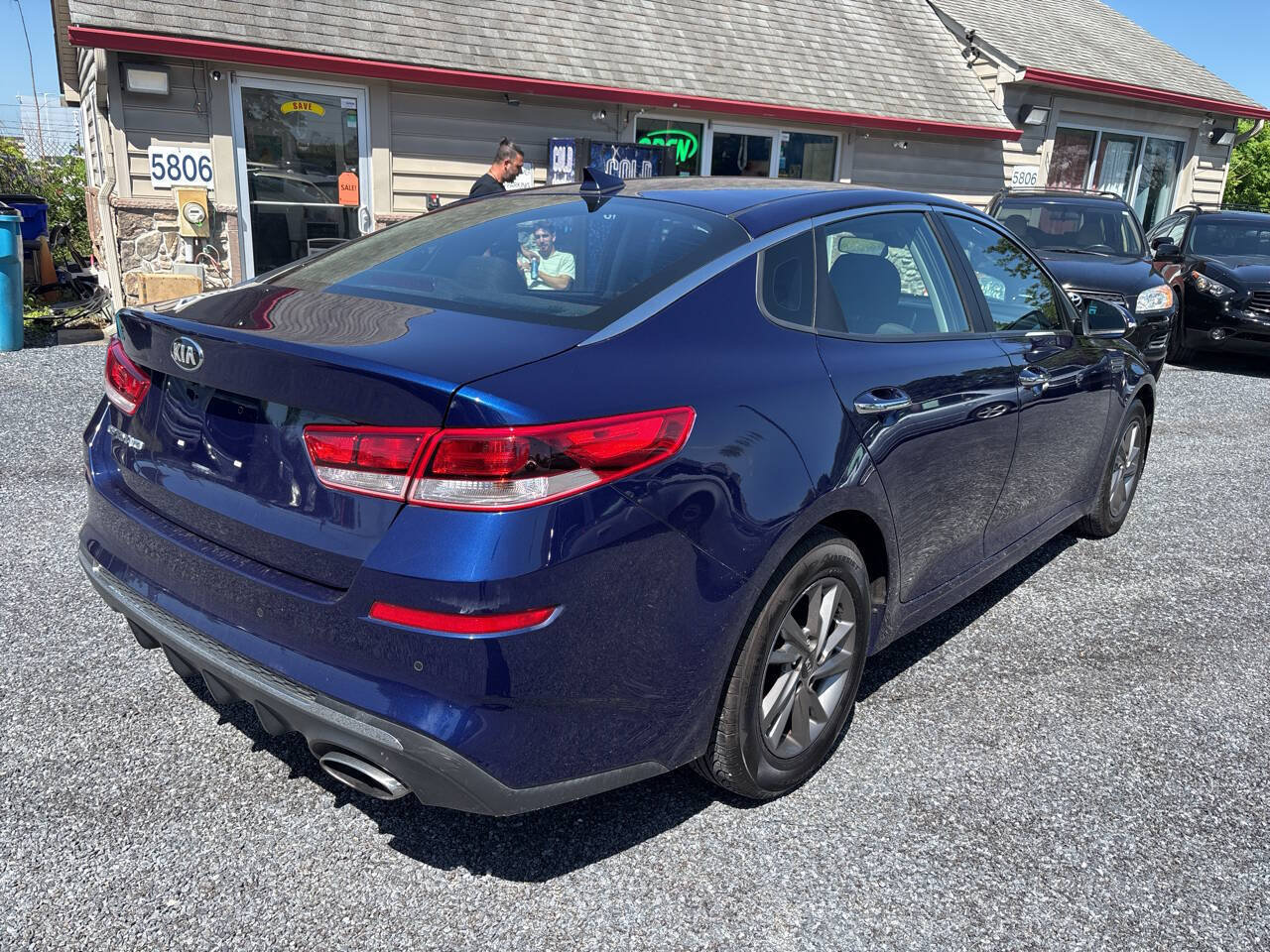 Used 2019 Kia Optima LX FWD image 4