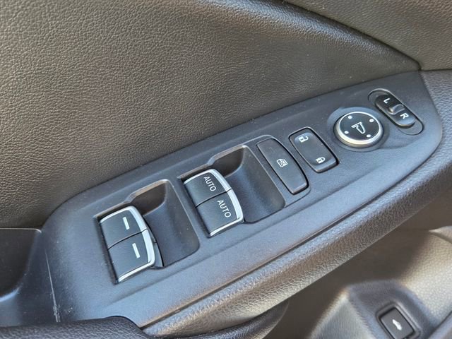 Used 2019 Honda Accord EX image 22