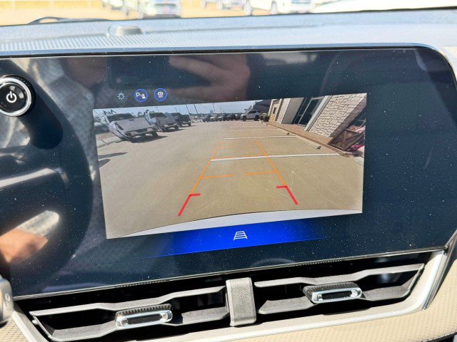 New 2027 Chevrolet Equinox LT w/ Convenience Package II FWD image 22