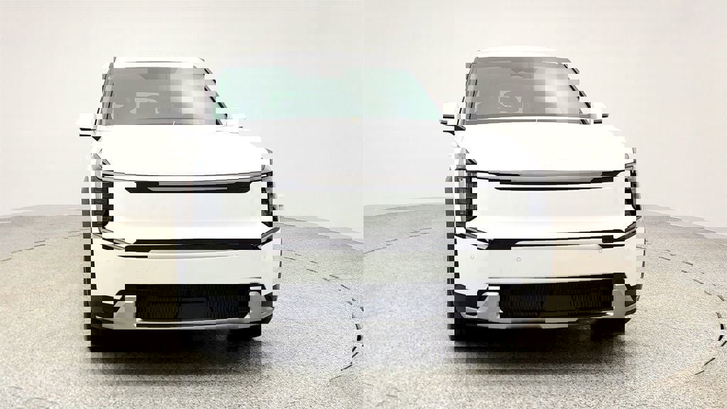 Used 2024 Kia EV9 Light image 2