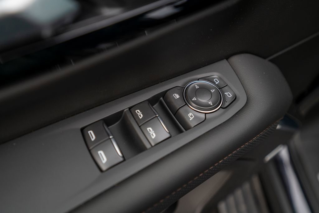 New 2026 Chevrolet Suburban High Country image 26