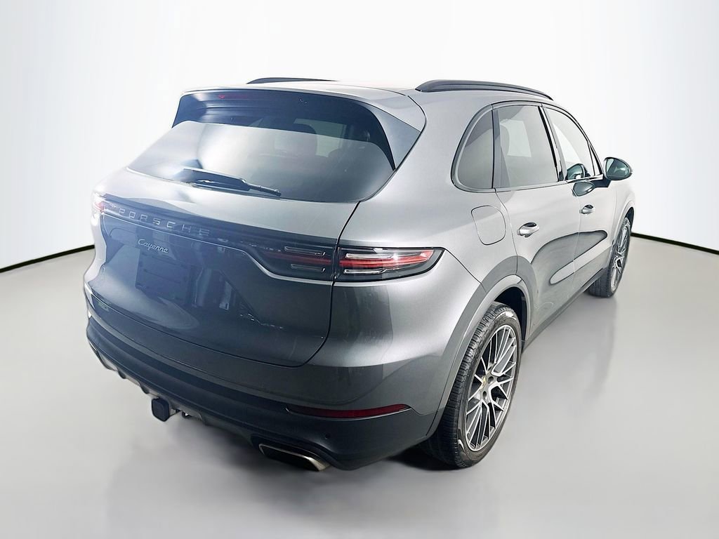 Used 2020 Porsche Cayenne image 9
