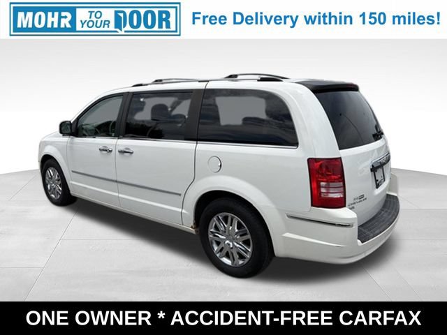 Used 2010 Chrysler Town & Country Limited w/ Entertainment Group #3 FWD image 3