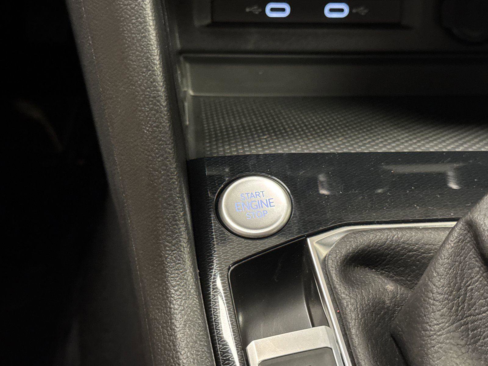 New 2026 Volkswagen Taos S image 21