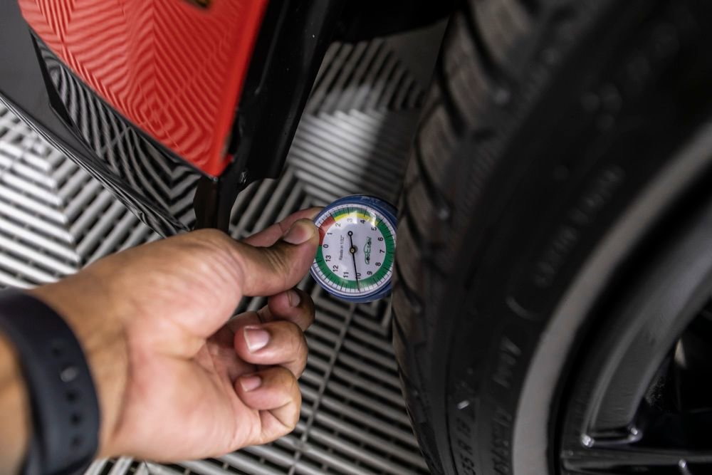 Used 2025 BMW M4 xDrive Competition w/ Executive Package AWD/4WD image 44