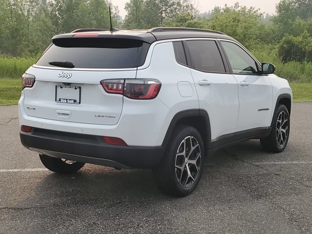 Used 2024 Jeep Compass Limited AWD/4WD image 7