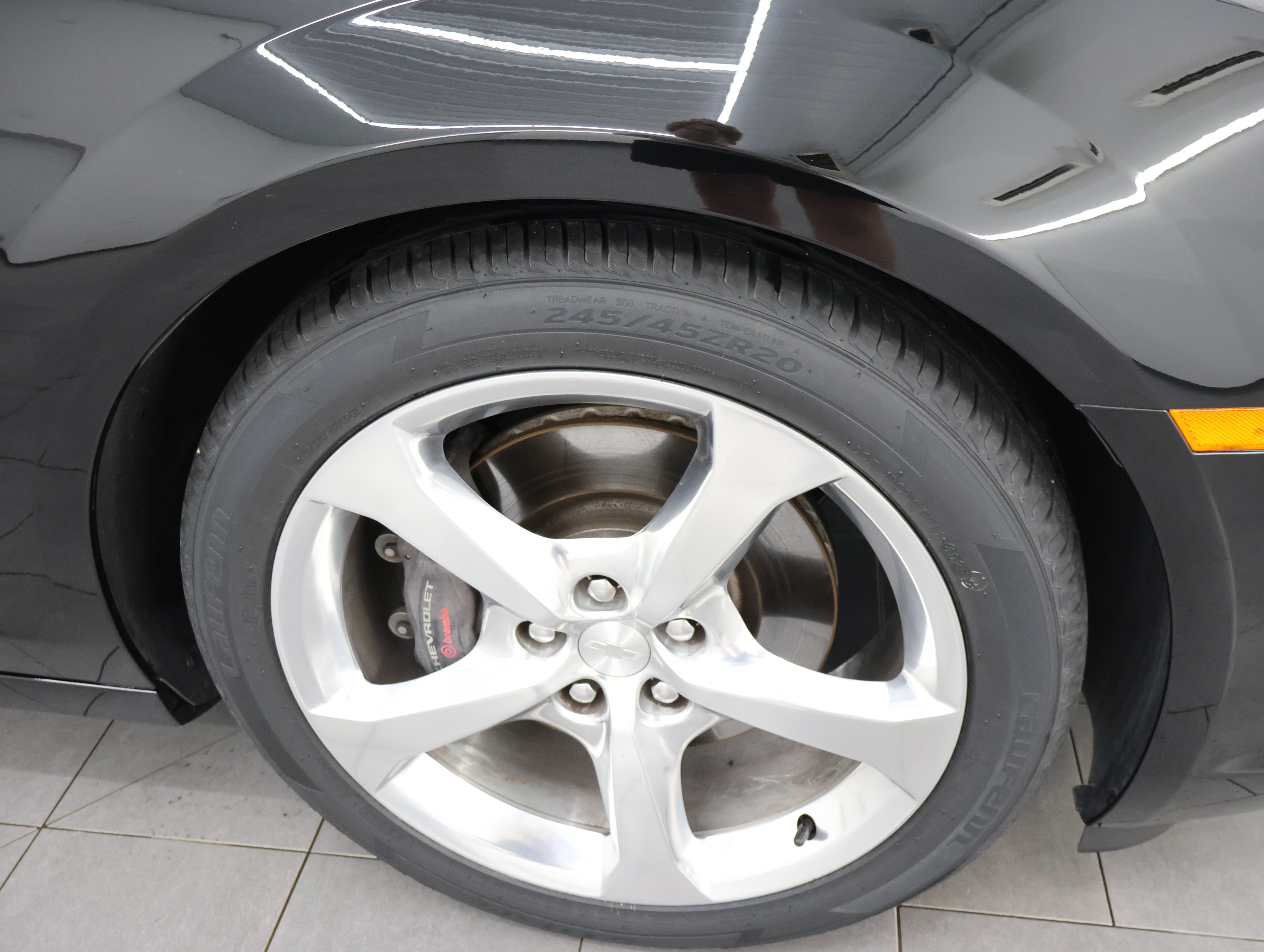 Used 2014 Chevrolet Camaro SS w/ RS Package RWD image 3