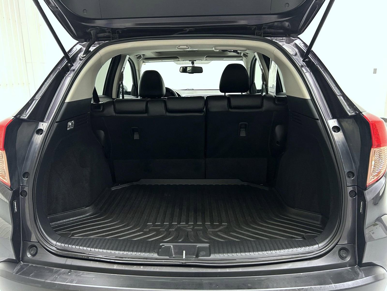 Used 2018 Honda HR-V EX-L image 21