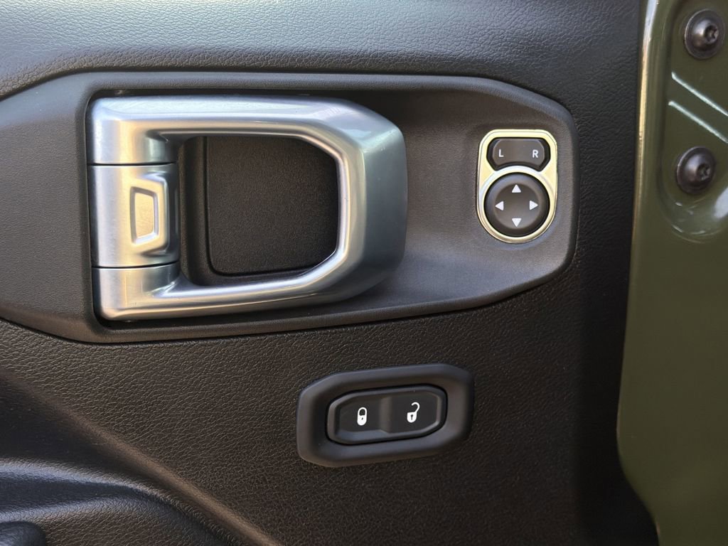 Used 2022 Jeep Wrangler Unlimited Sport AWD/4WD image 21