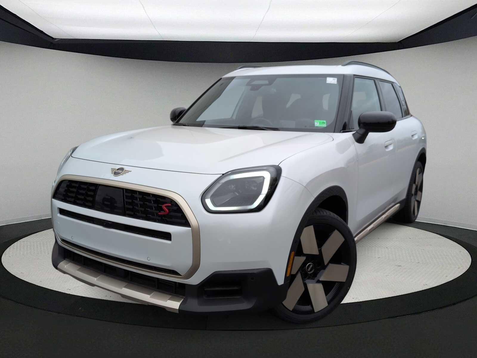 New 2025 MINI Cooper Countryman S w/ Comfort Package Max image 1
